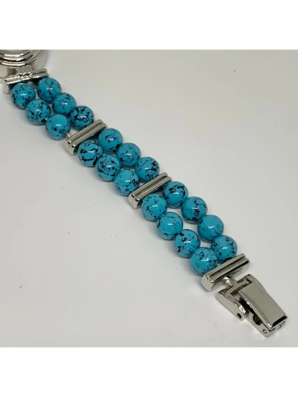 turquoise beaded bracelet silver tone women watch mop dial 19mm oval 7” running